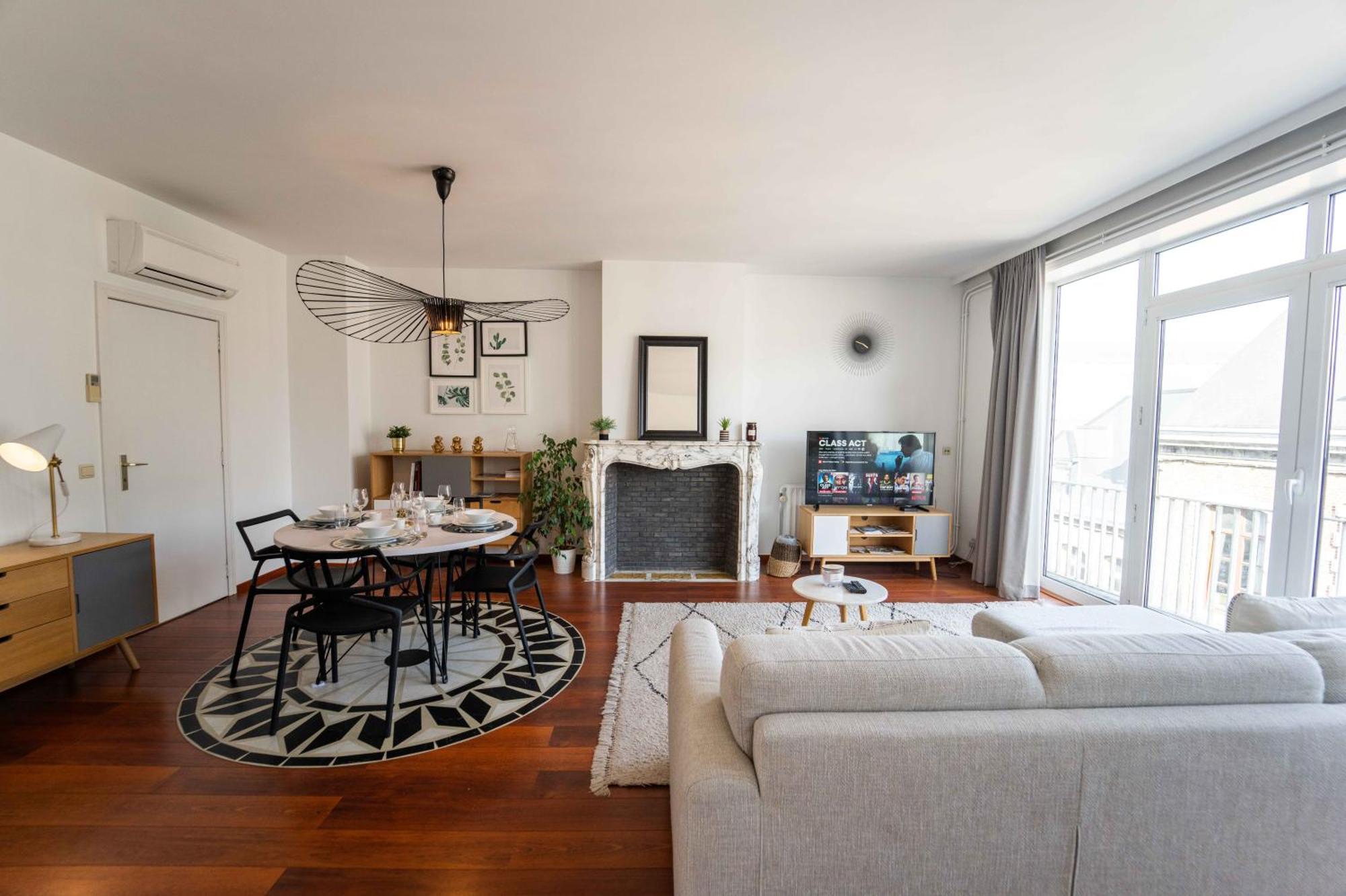 Luxury Apart' Mons City Center With Terrace公寓 外观 照片